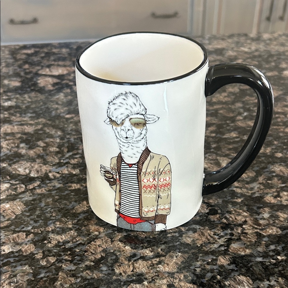 SIGNATURE HOUSEWARES LLAMA HIPSTER ABIMSL 16.5 IZ COFEE/TEA MUG NWOT